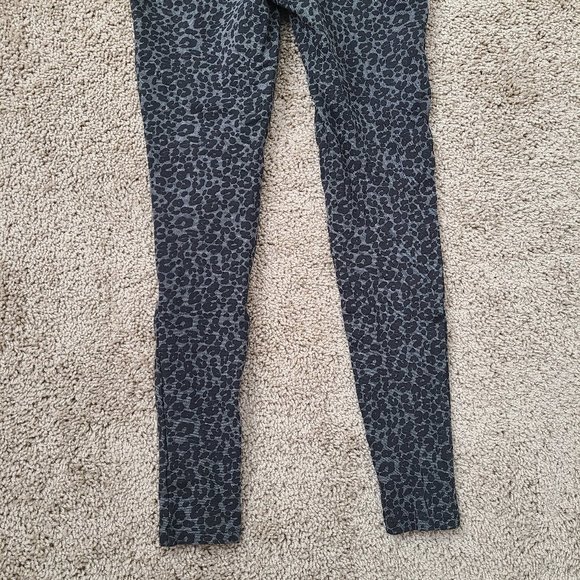 LOFT Leopard Print High Waist Leggings PXS - Picture 9 of 10